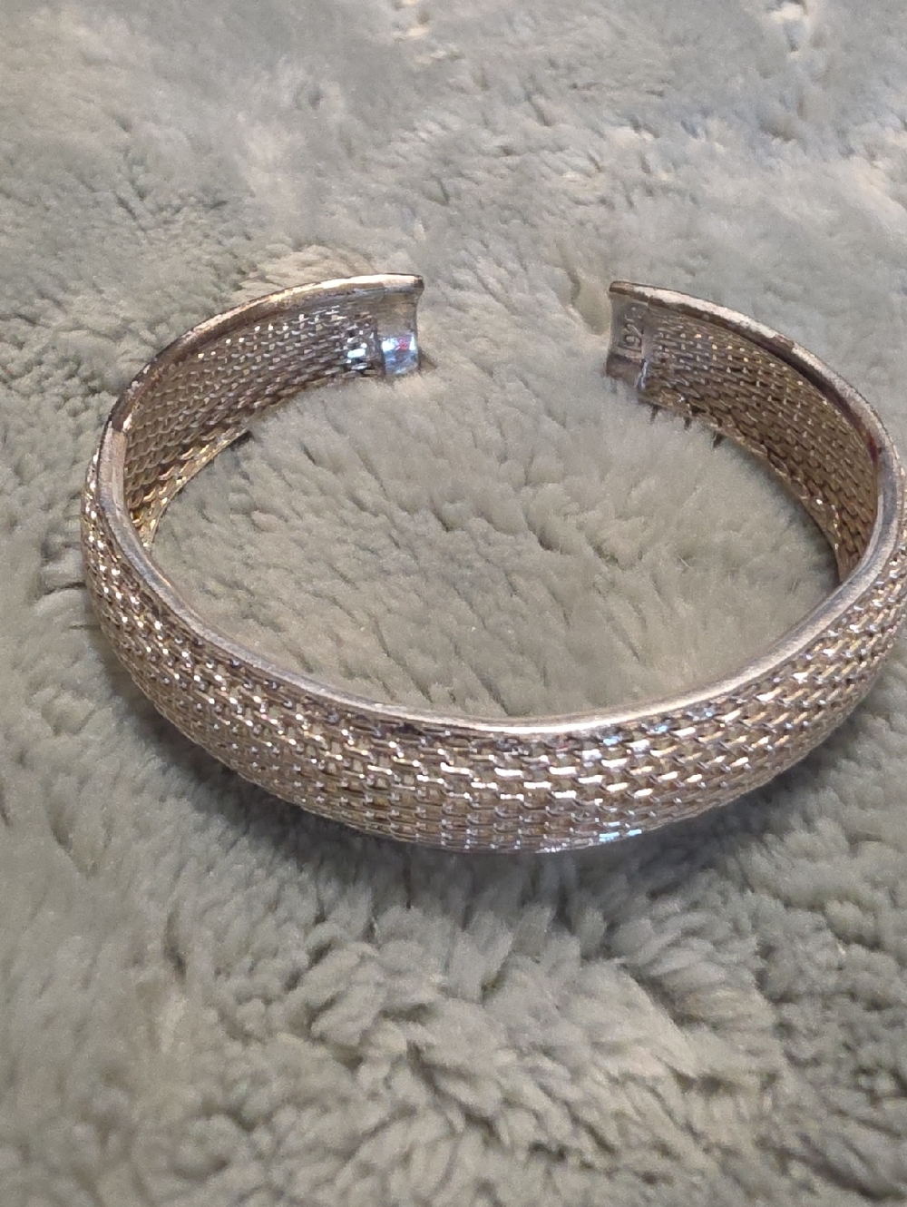 BRACELET, 925 Sterling Silver Cuff. Mesh Design, Slightly Adjustable EUC #J2601